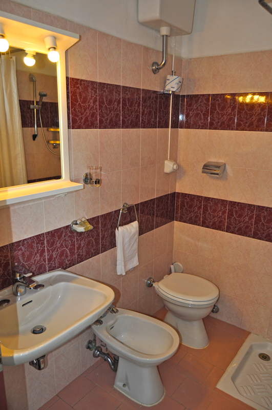 Bagno - Bathroom